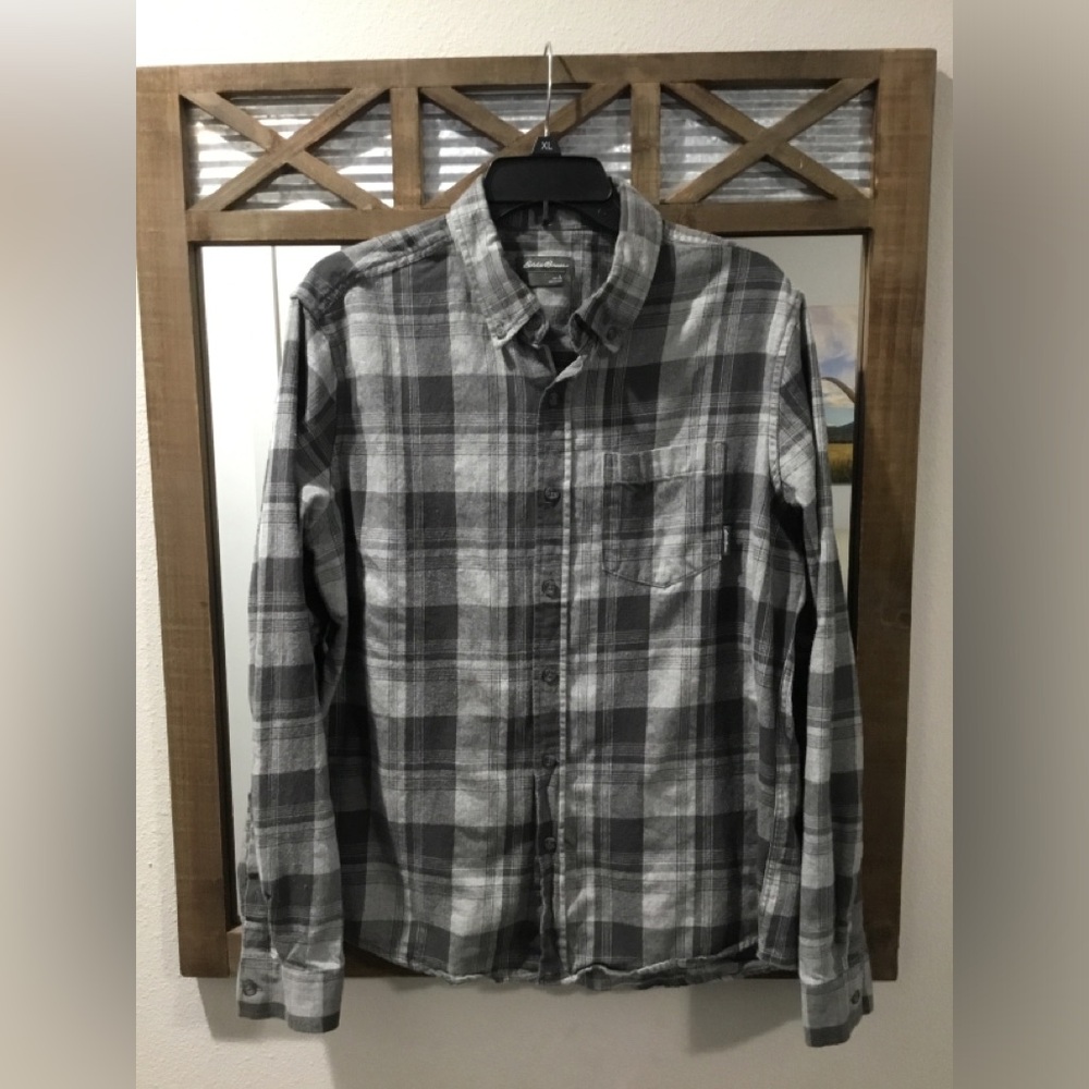 Eddie Bauer Men’s Lg. Classic Flannel